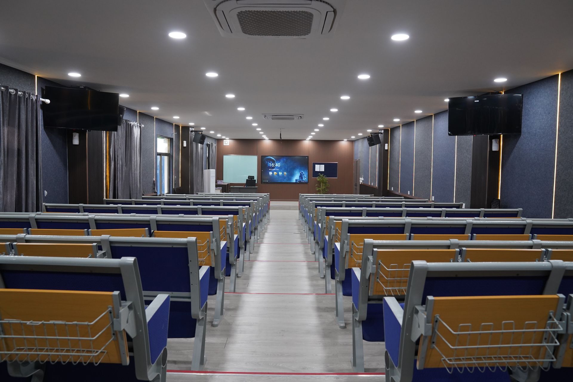 Digital Classrooms